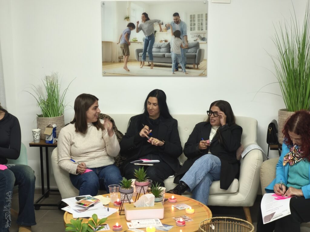 לרקוד על שתי חתונות ולהנות- קריירה והורות, אפשר גם וגם.